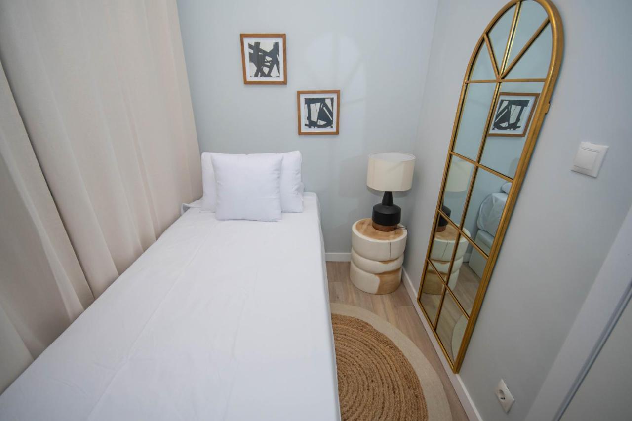 Luminoso Y Amplio Apartamento Temporal En Cuatro Caminos Madrid Tpt11 외부 사진